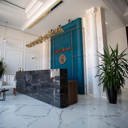 Titova Mitrovica Hotel Dardani מראה חיצוני תמונה